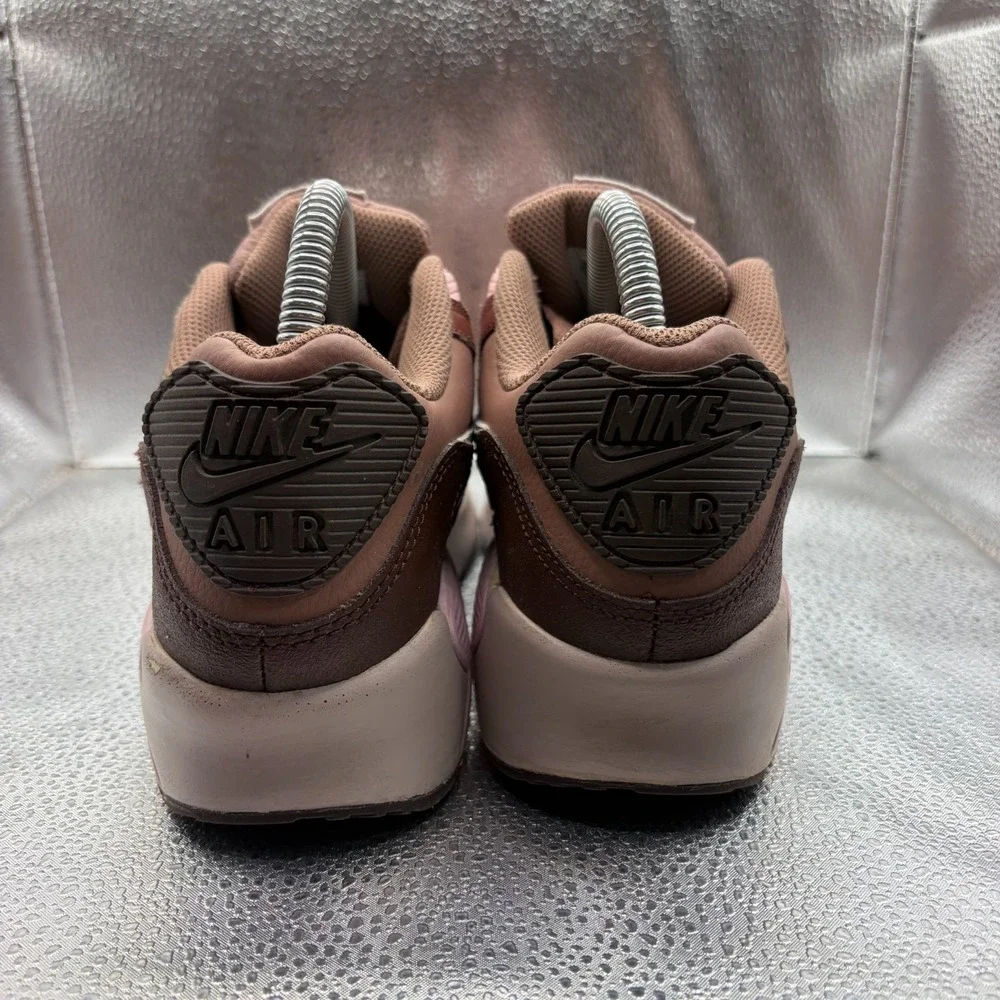Size 5.5Y Nike Air Max 90 LTR (GS) Smokey Mauve Kids Sneakers CD6864-201